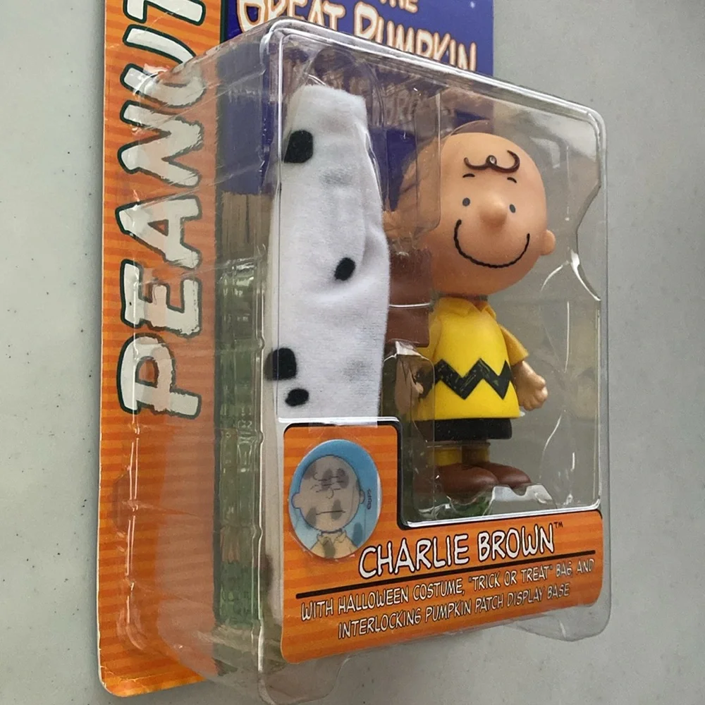 Charlie Brown Great Pumpkin doll